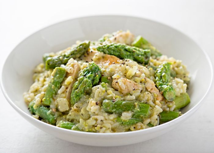 scrabbled-eggs-with-asparagus